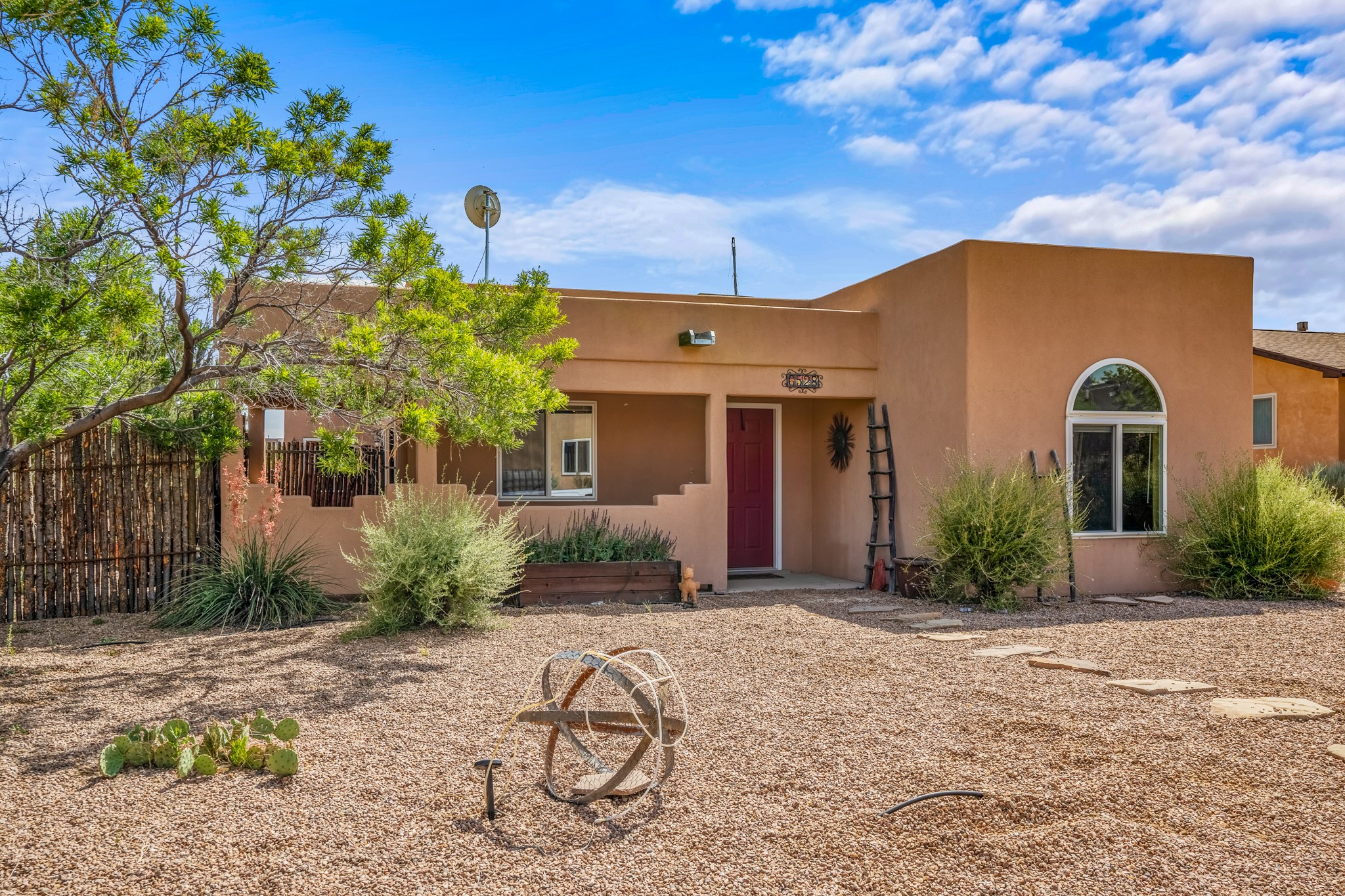 Homes & Land for Sale in Cochiti & Pena Blanca near Santa Fe, New Mexico